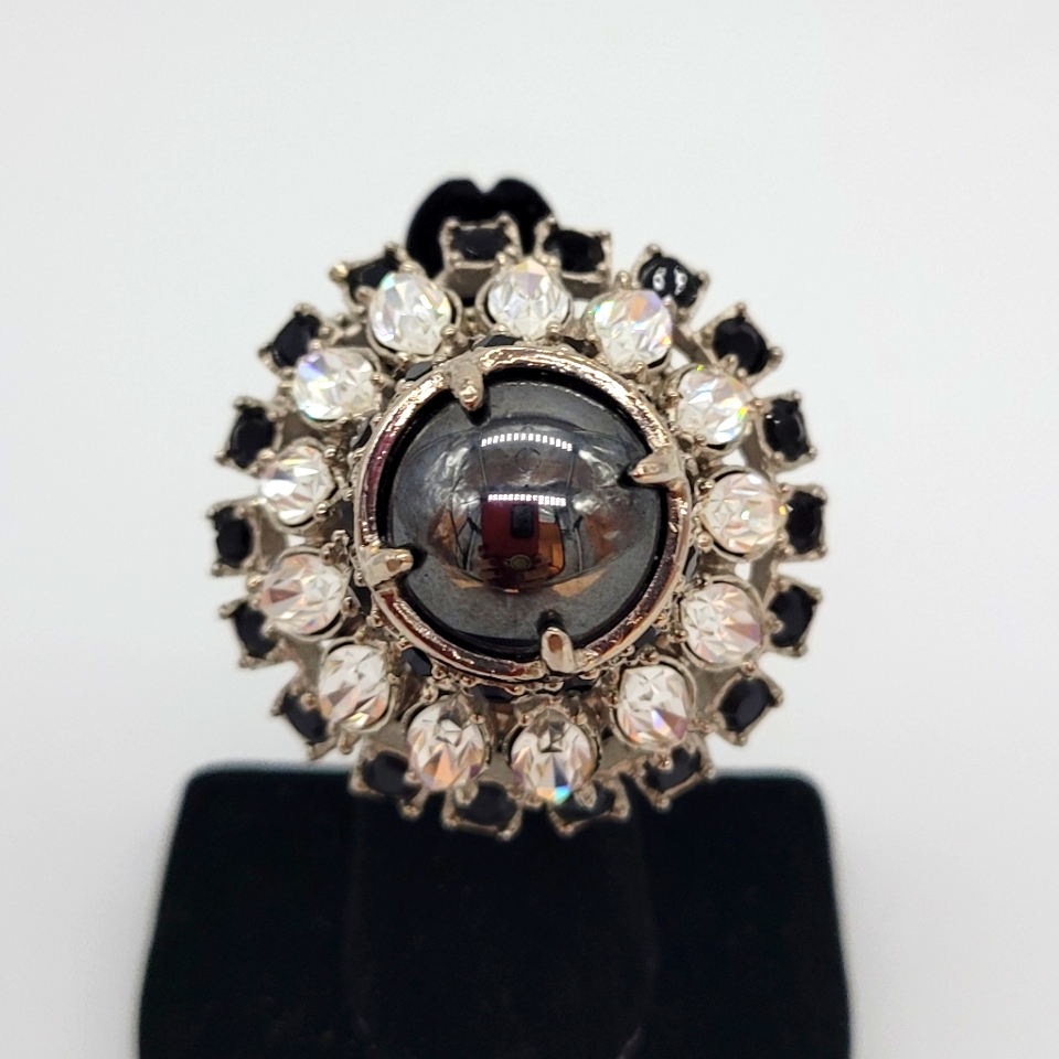 Vita Fede Black Pearl, Swarovski Crystal 24k White Gold Ring New